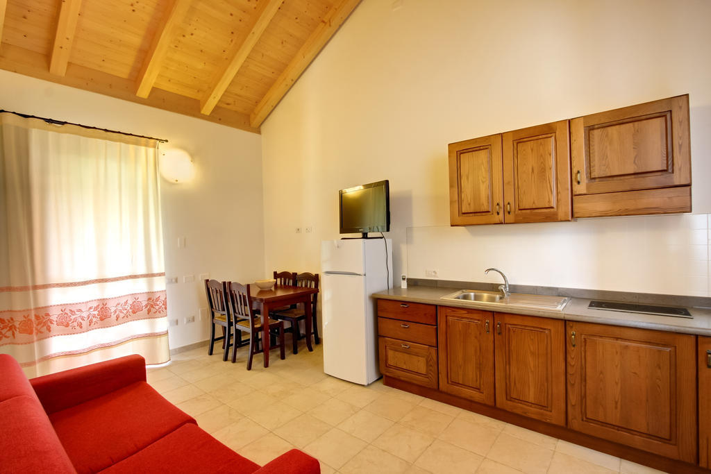 Aparthotel La Corte Dei Rei Castiadas Zimmer foto