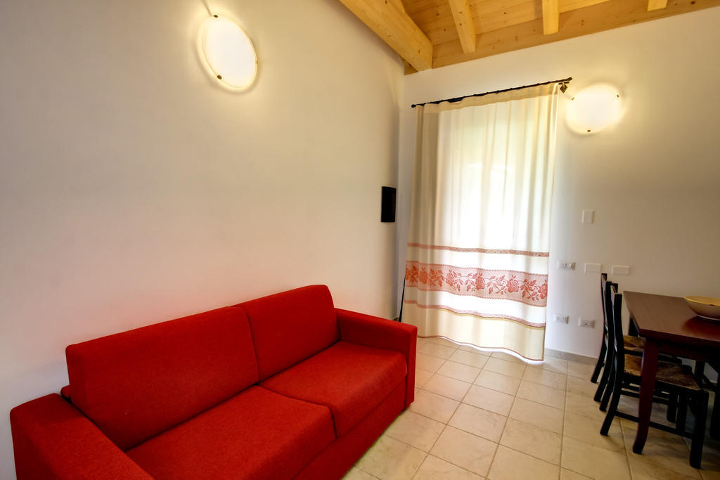 Aparthotel La Corte Dei Rei Castiadas Zimmer foto